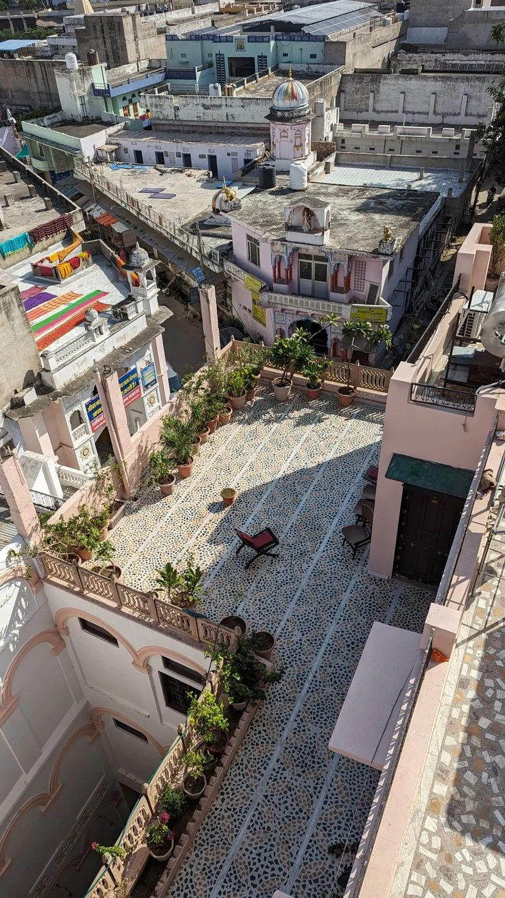 Pushkar: Spiritual & Vibrant